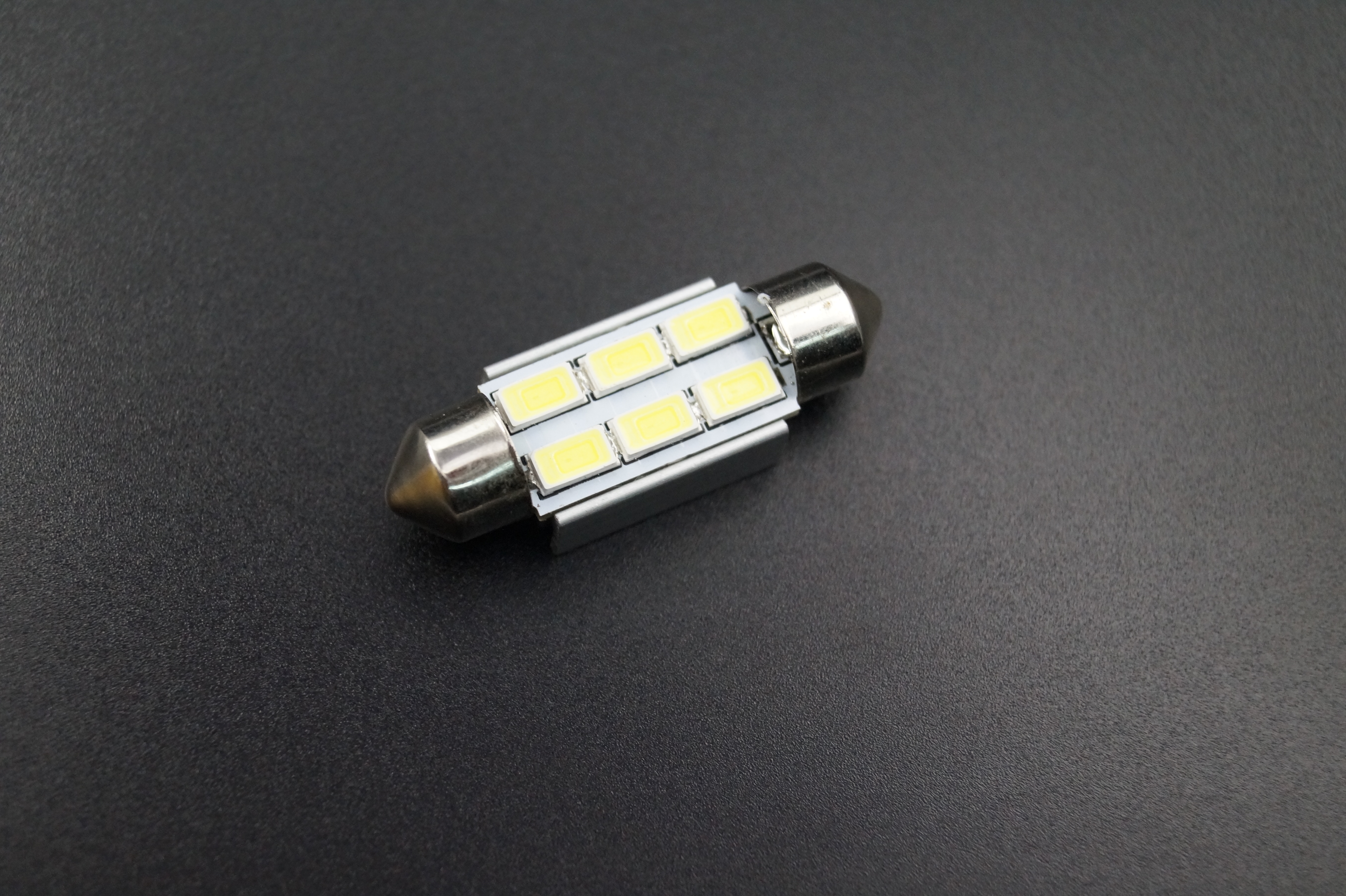 36 مم LED مصابيح سيارة لمبة قبة قبة LED 